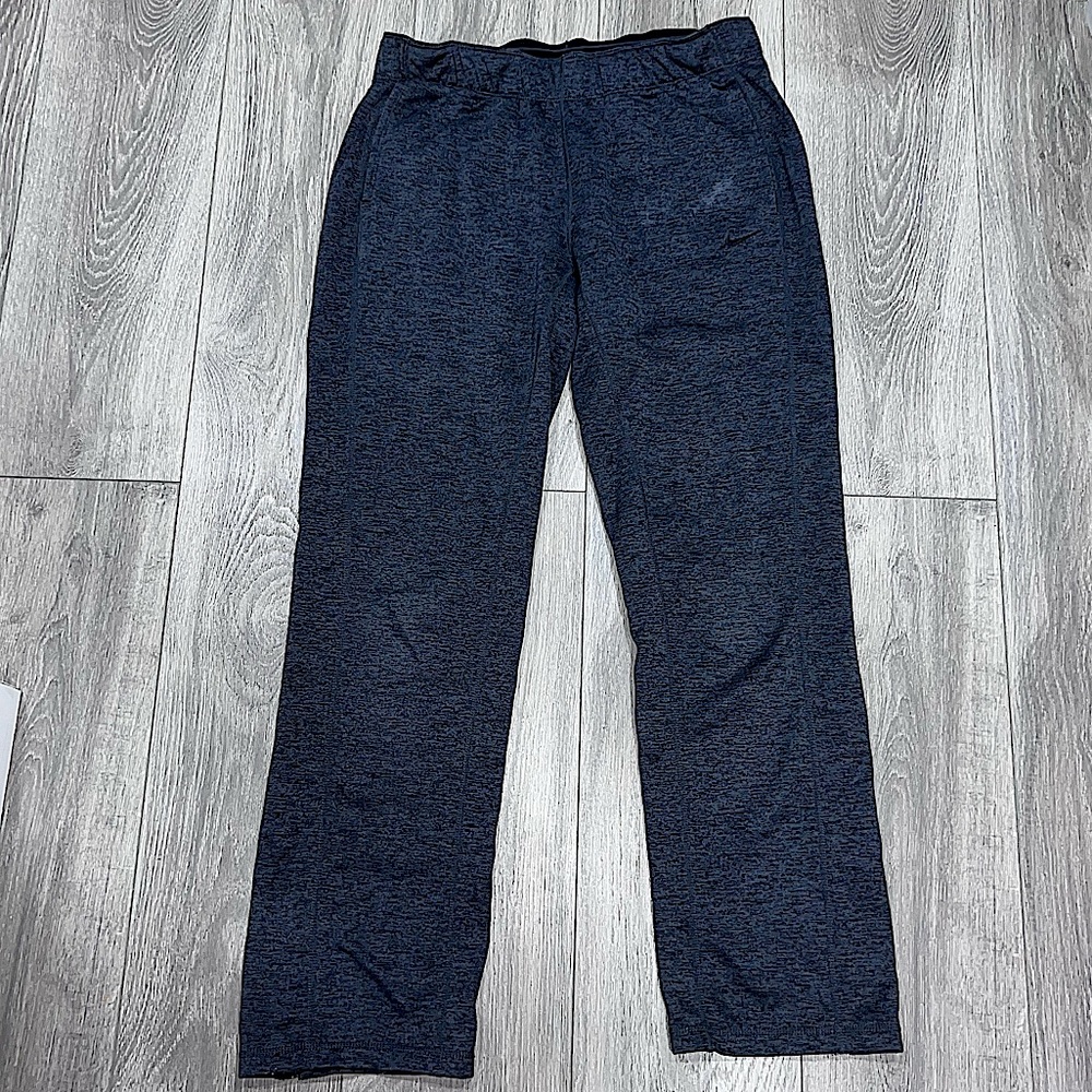 Woman’s Nike Sweatpants